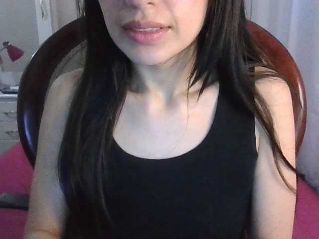 TaylorMegan live cam preview