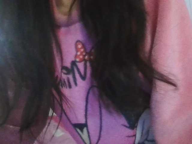 TaylorMegan, en vivo ahora en BongaCams