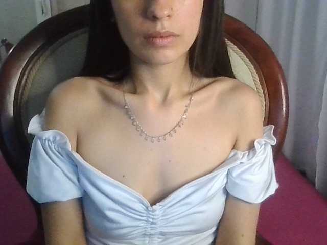 TaylorMegan live cam on BongaCams
