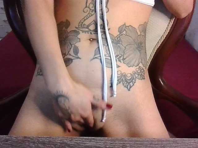 TaylorMegan live cam on BongaCams