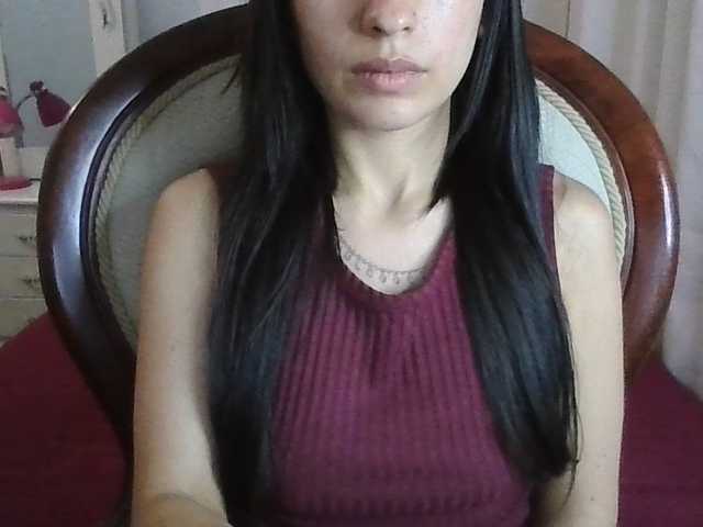 TaylorMegan live cam preview