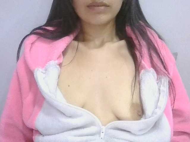 TaylorMegan's BongaCams show and profile