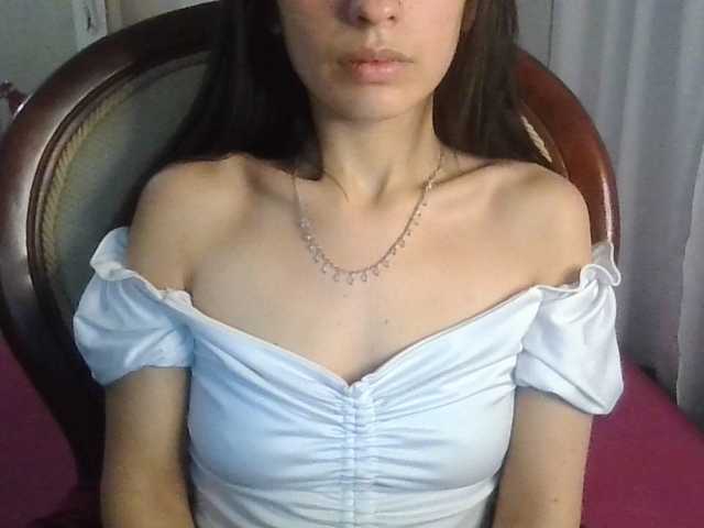 TaylorMegan live cam on BongaCams
