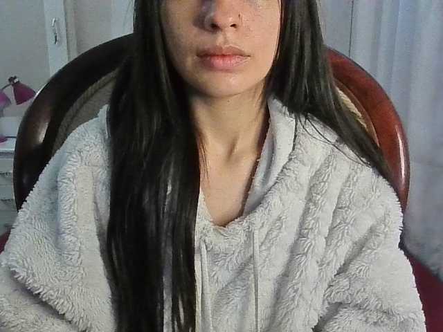 TaylorMegan live cam on BongaCams