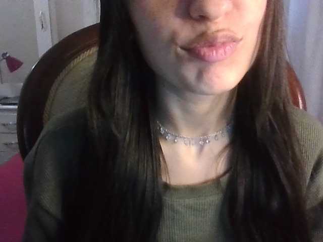 TaylorMegan live cam on BongaCams