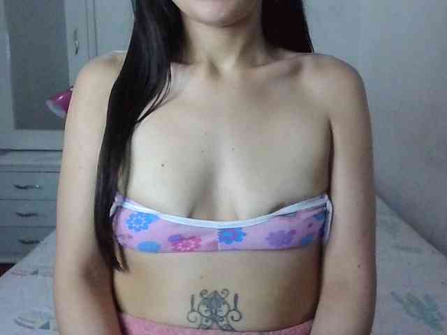 TaylorMegan webcam