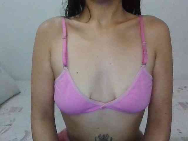 TaylorMegan webcam