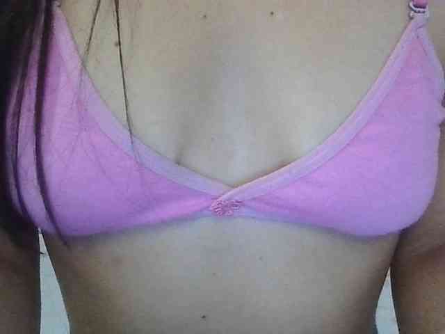 TaylorMegan webcam