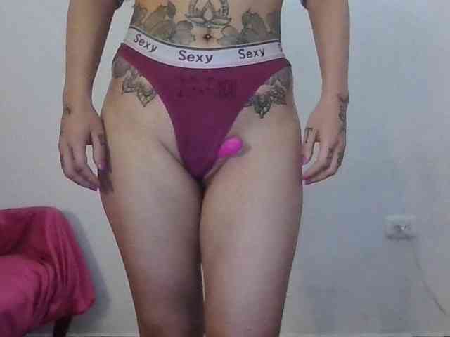 TaylorMegan webcam