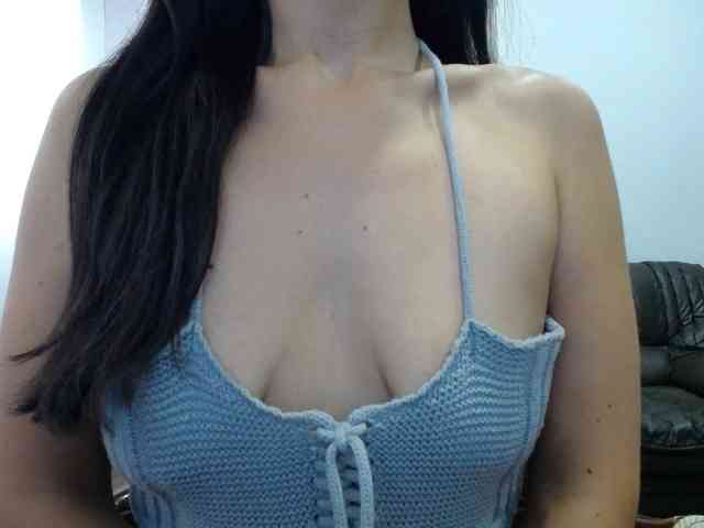 TaylorMegan webcam
