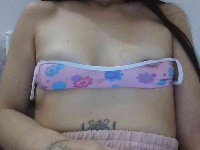 TaylorMegan webcam