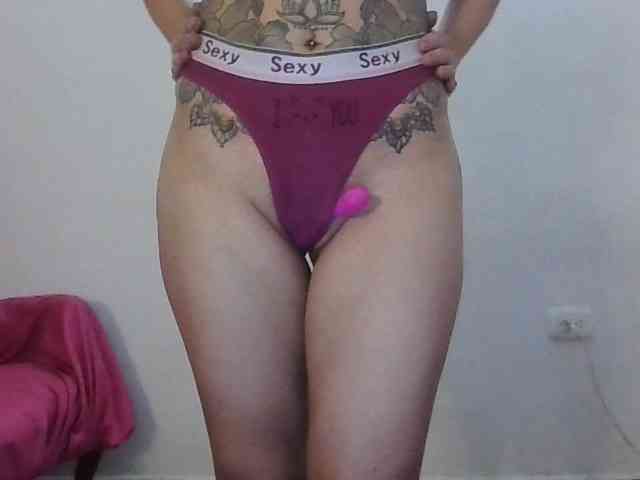 TaylorMegan webcam