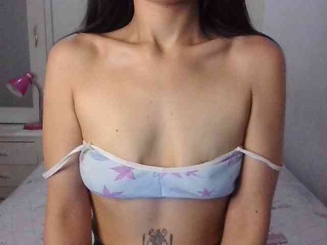 TaylorMegan webcam
