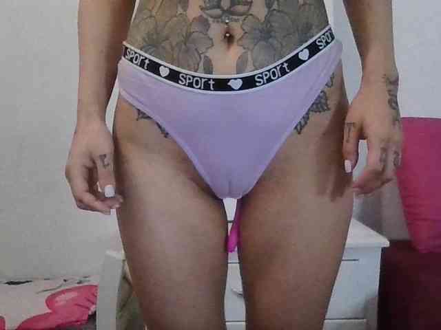 TaylorMegan webcam
