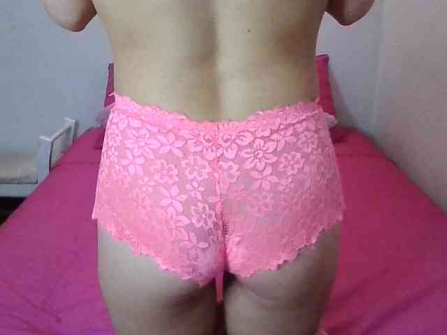 TaylorMegan webcam
