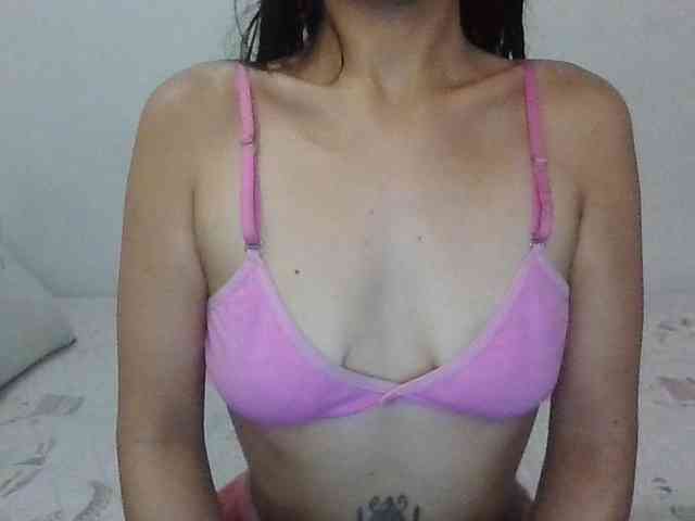 TaylorMegan webcam