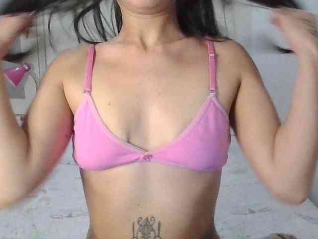 TaylorMegan webcam