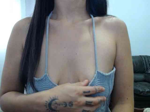 TaylorMegan webcam