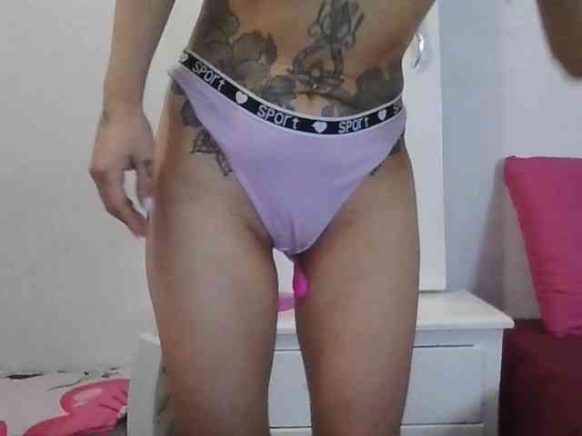 TaylorMegan webcam