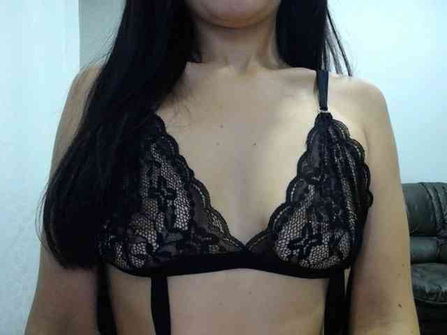 TaylorMegan webcam