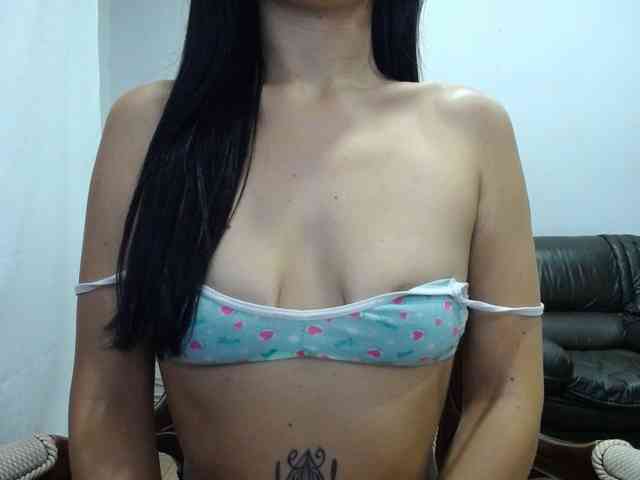 TaylorMegan webcam