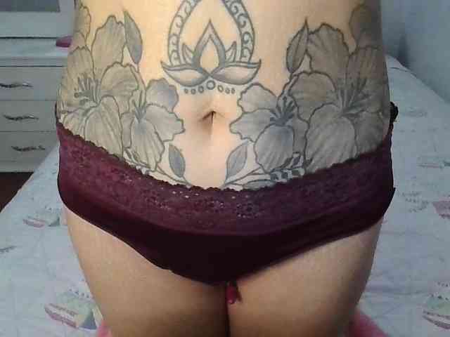 TaylorMegan webcam