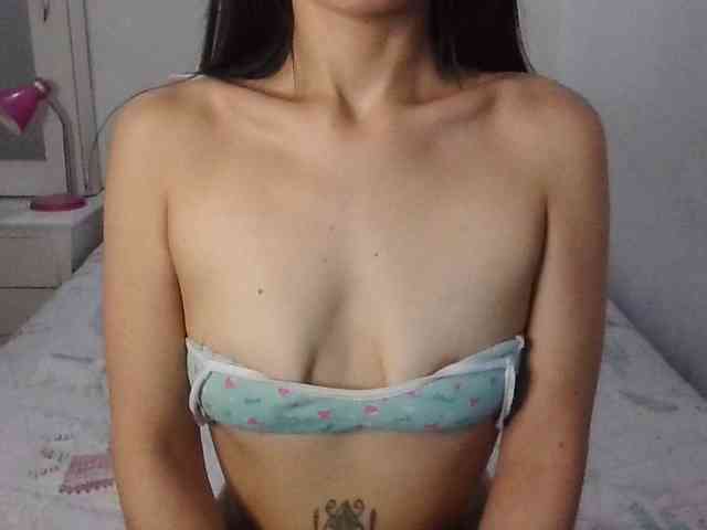 TaylorMegan webcam