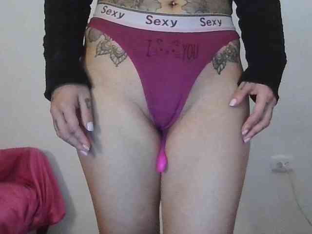 TaylorMegan webcam
