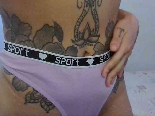 TaylorMegan webcam
