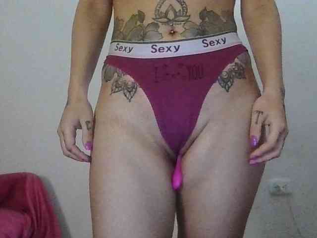 TaylorMegan webcam