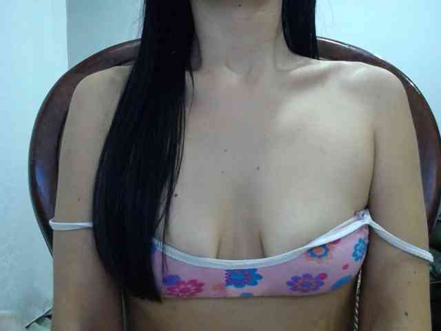 TaylorMegan webcam