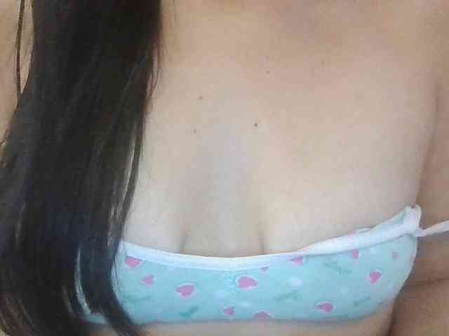TaylorMegan webcam