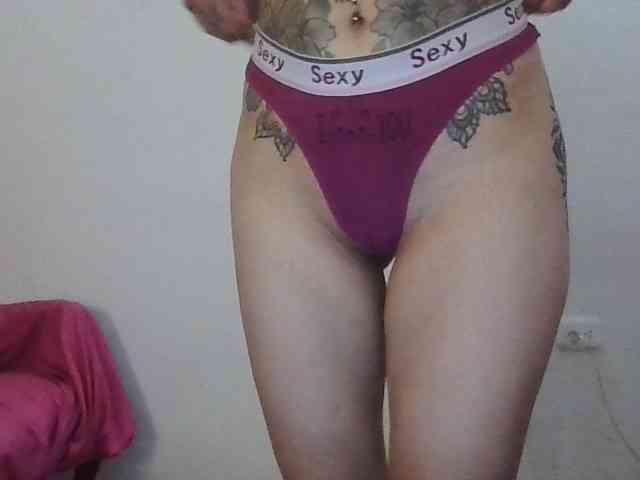 TaylorMegan webcam