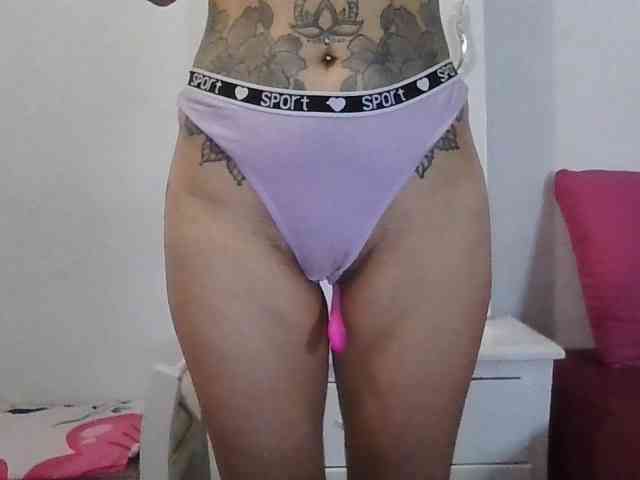 TaylorMegan webcam