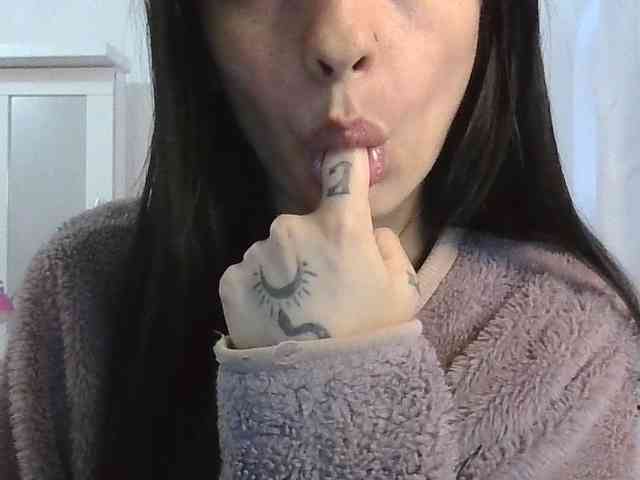 TaylorMegan webcam