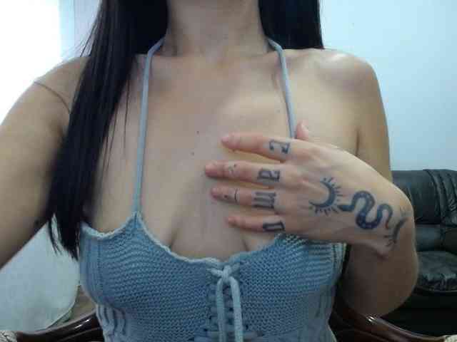 TaylorMegan webcam