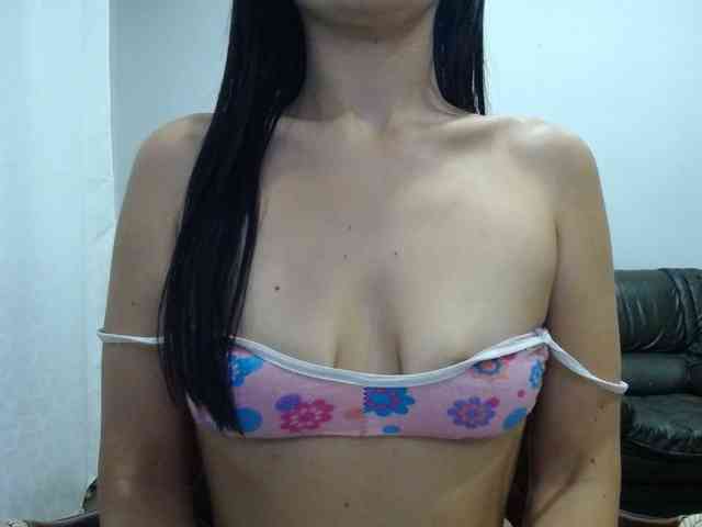 TaylorMegan webcam