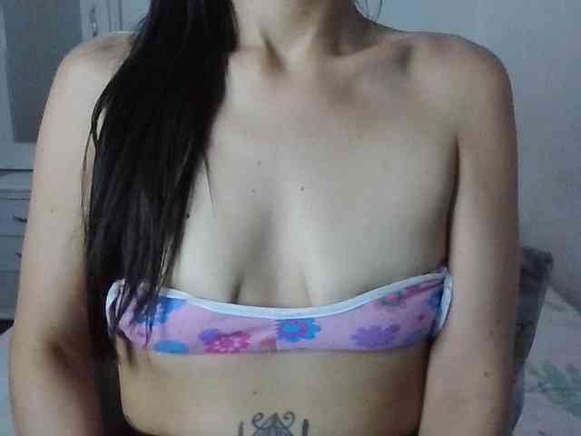 TaylorMegan webcam