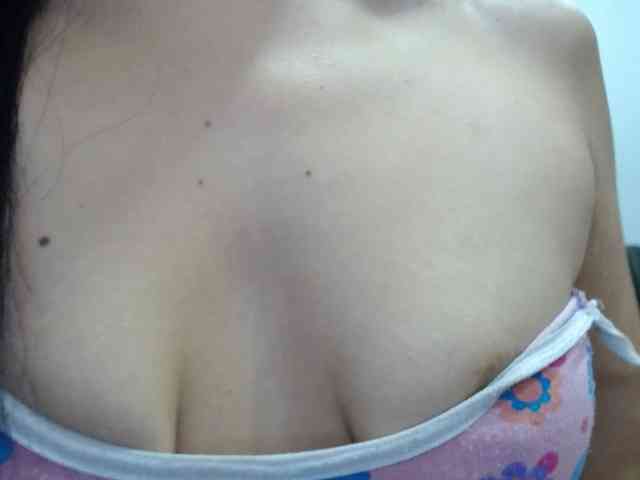 TaylorMegan webcam