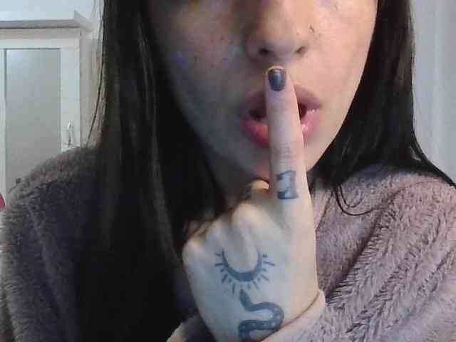 TaylorMegan webcam