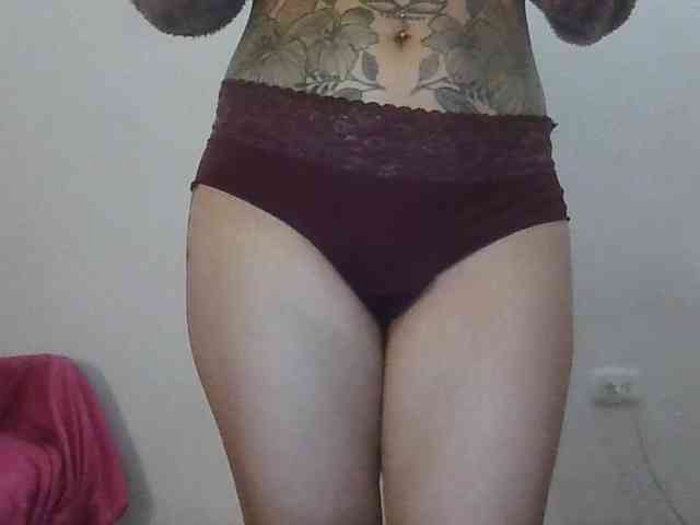 TaylorMegan webcam