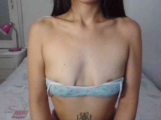 TaylorMegan webcam