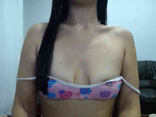 TaylorMegan webcam