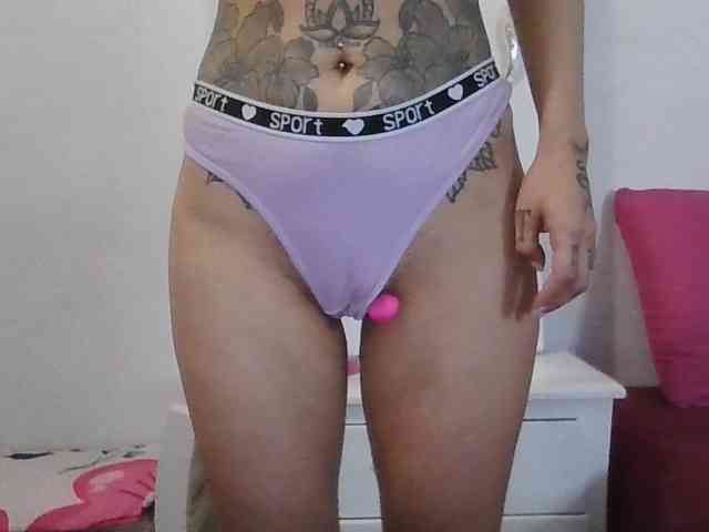 TaylorMegan webcam
