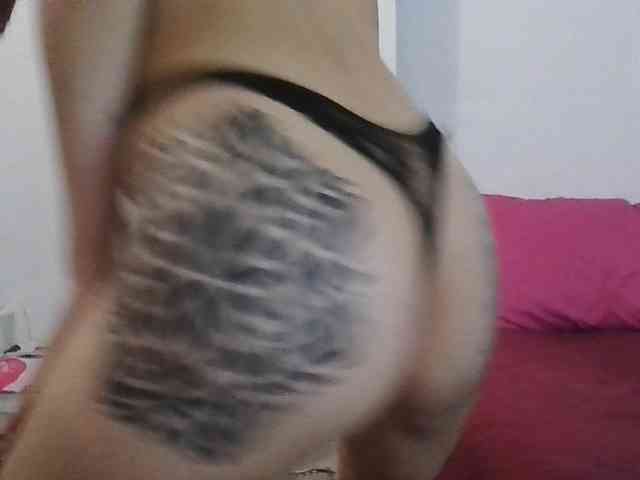 TaylorMegan webcam