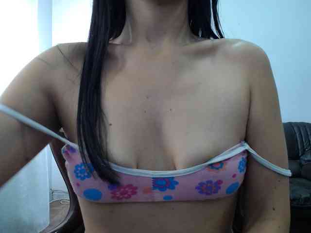 TaylorMegan webcam