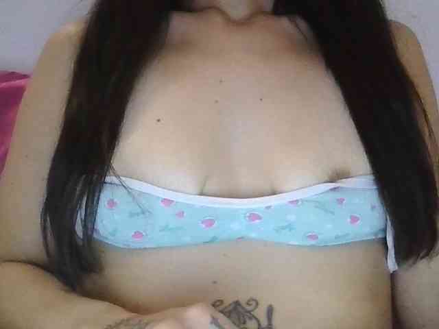 TaylorMegan webcam