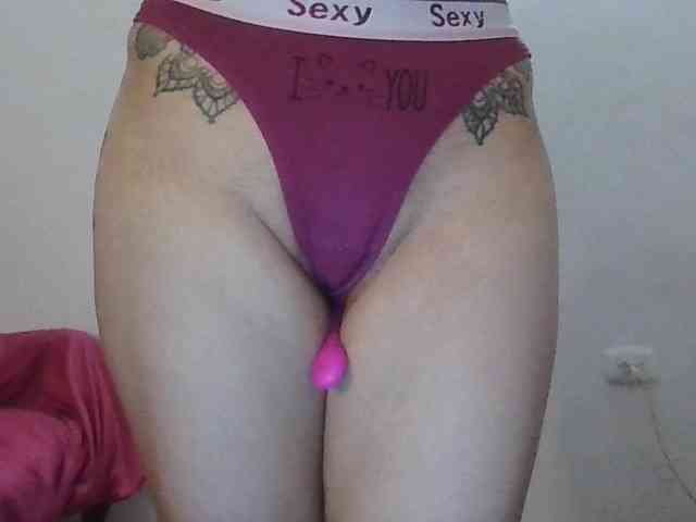 TaylorMegan webcam