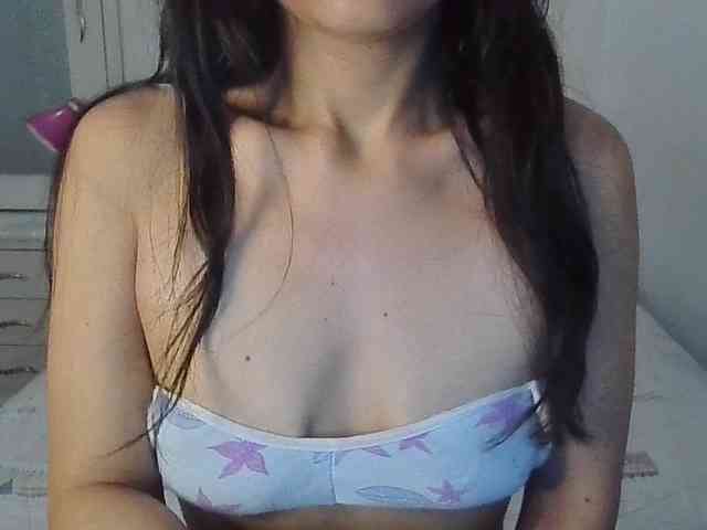 TaylorMegan webcam