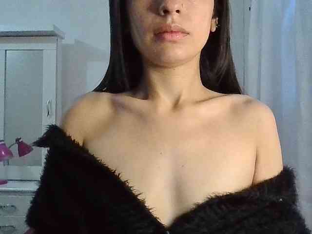 TaylorMegan webcam
